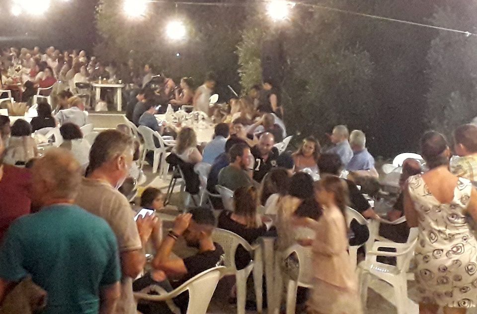 Κουμαραδαίοι:  Στις 06 και 07 ΙΟΥΛΙΟΥ  γιορτάζει το Εκκλησάκι της Αγίας Κυριακής
