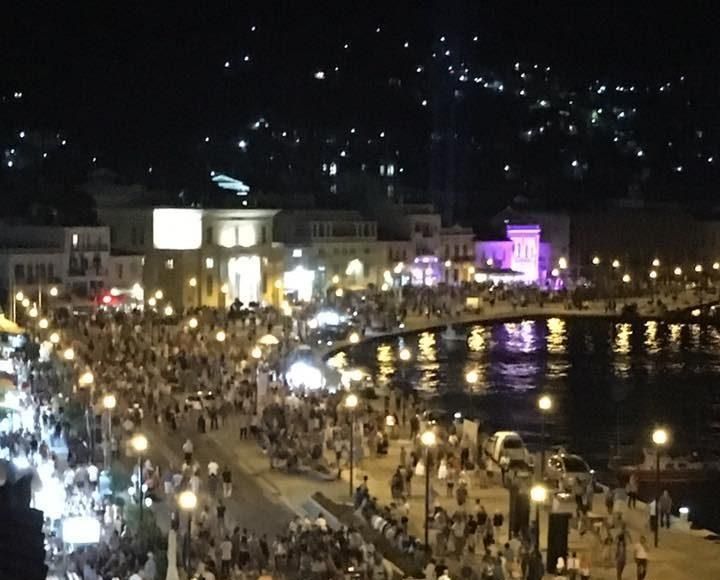 ''Λευκή Νύχτα'' στην πόλη της Σάμου