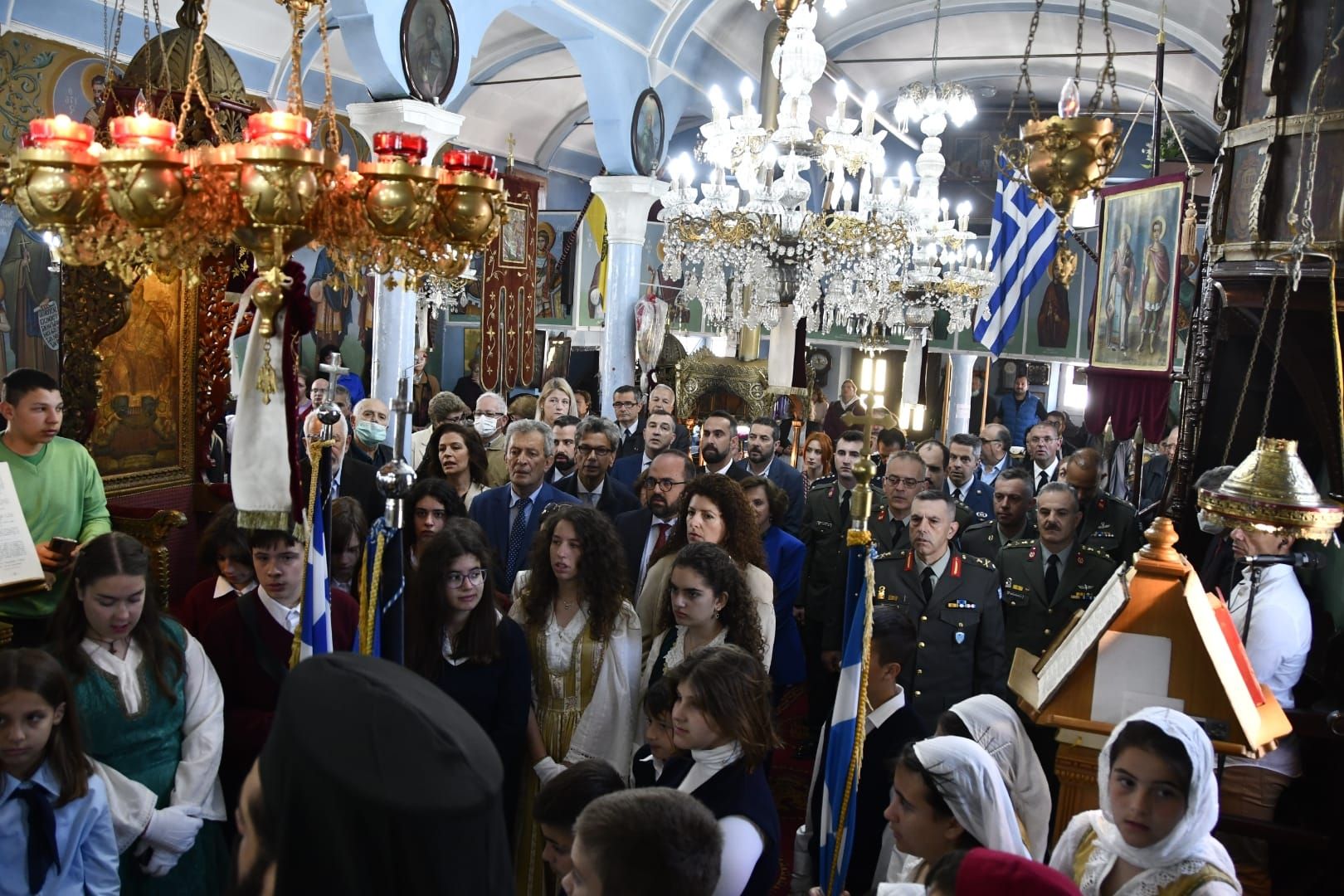 Εορτασμός της 8ης Μαΐου στο Καρλόβασι