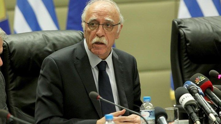 Νέες υποσχέσεις Βίτσα για ...αποσυμφόρηση τον Μάρτιο στη Σάμο