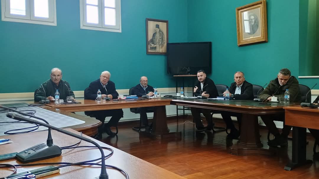 Παπαθεοφάνους: "Ο Δήμος δεν διοικούνταν όπως έπρεπε"