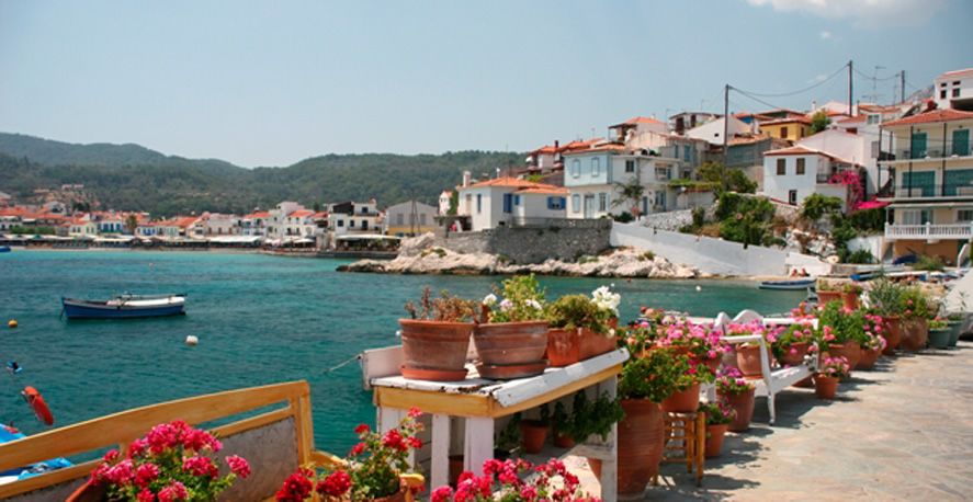Συνάντηση εργασίας για θέματα τουρισμού στον Δήμο Αν. Σάμου