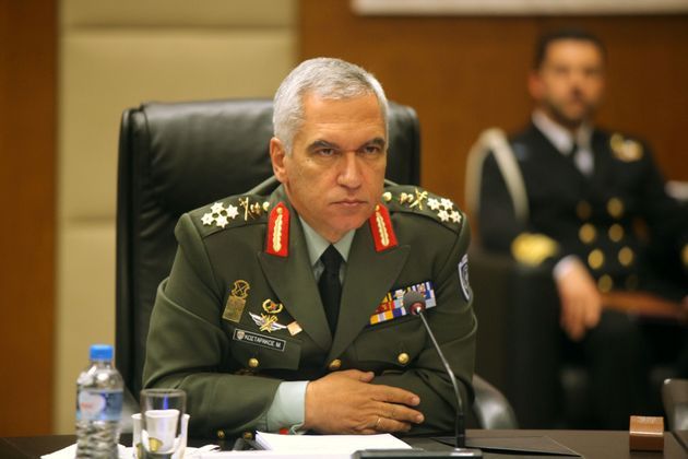 «Η Τουρκία δεν μπλοφάρει» - Ανάλυση επτά σημείων από τον στρατηγό ε.α Μ.Κωσταράκο μετά την εισβολή στη Συρία