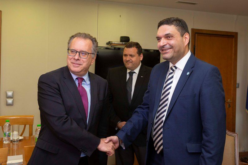Κοινή πρωτοβουλία με την Κύπρο για τις επιστροφές μεταναστών