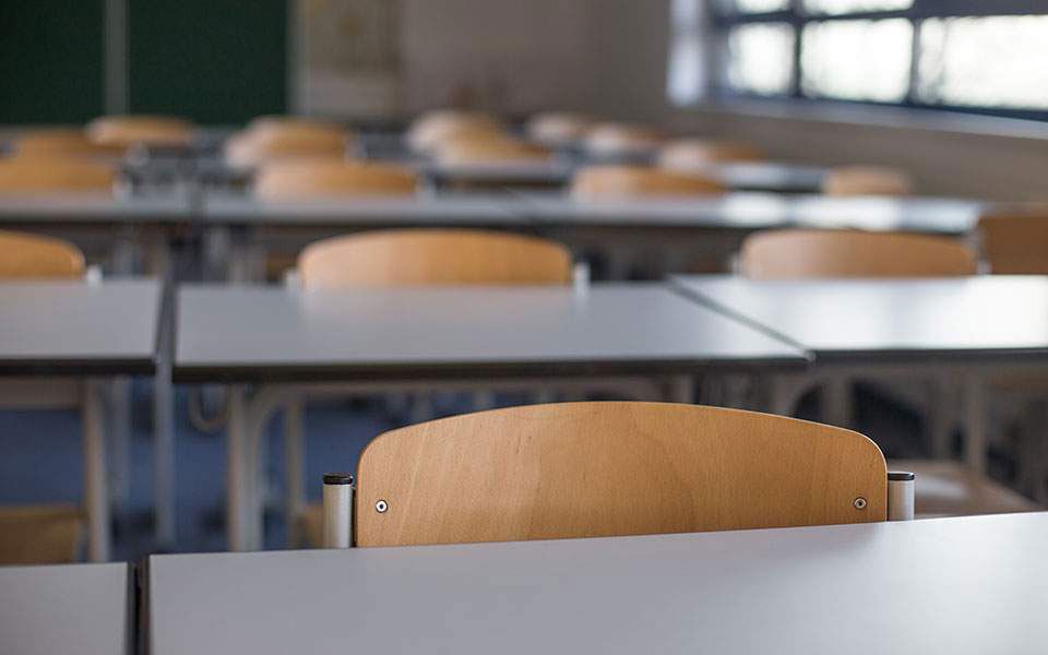 Σε Ένορκη Διοικητική Εξέταση διευθυντής σχολείου για καταγγελίες γονέων – Αναταραχή στην εκπαιδευτική κοινότητα