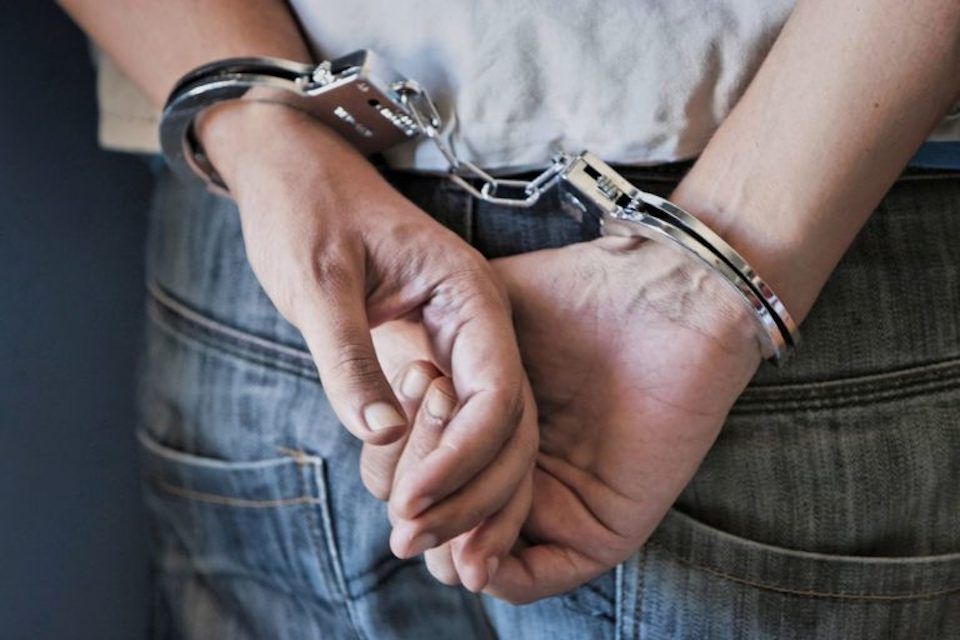 Σάμος: Όπλα, ναρκωτικά και αρχαία